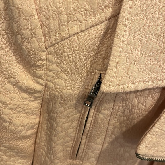 Pale pink jacket - Picture 3 of 4